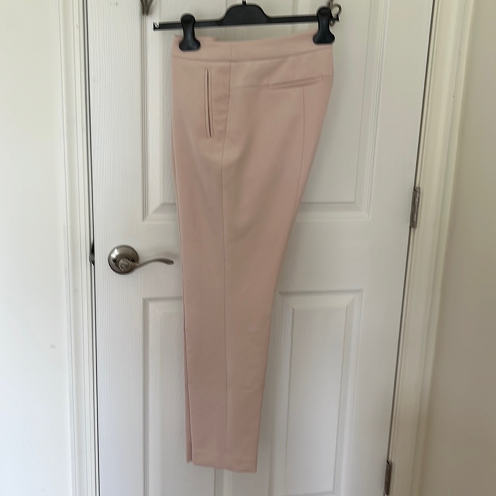 Adrianna Papell size 8 blush pale pink dress pants flat front 4 pckt belt loops
